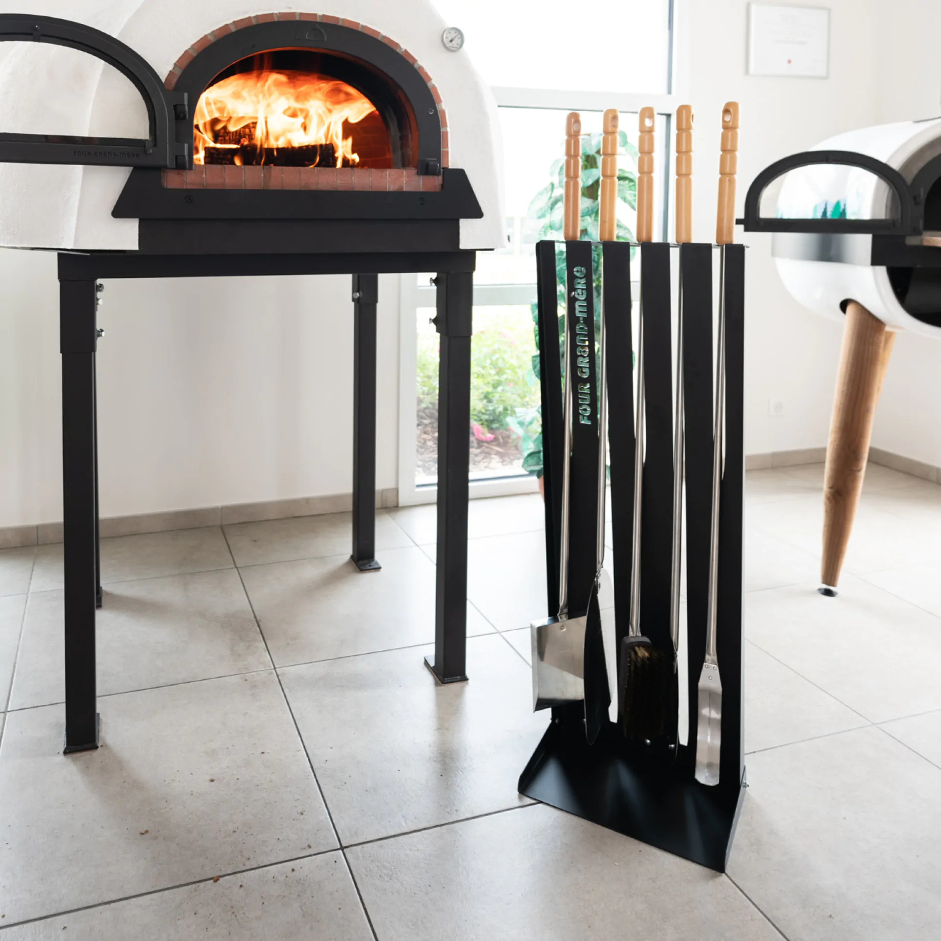 Foyer à bois moderne